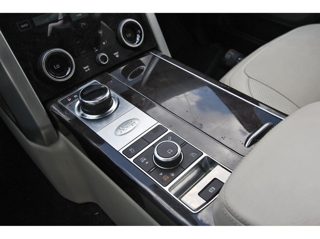 2020 Land Rover Range Rover HSE Black at Ultimate Motorsports