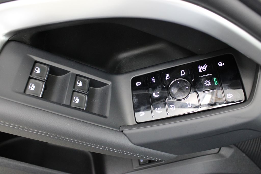 new 2025 Audi Q5 car, priced at $55,202