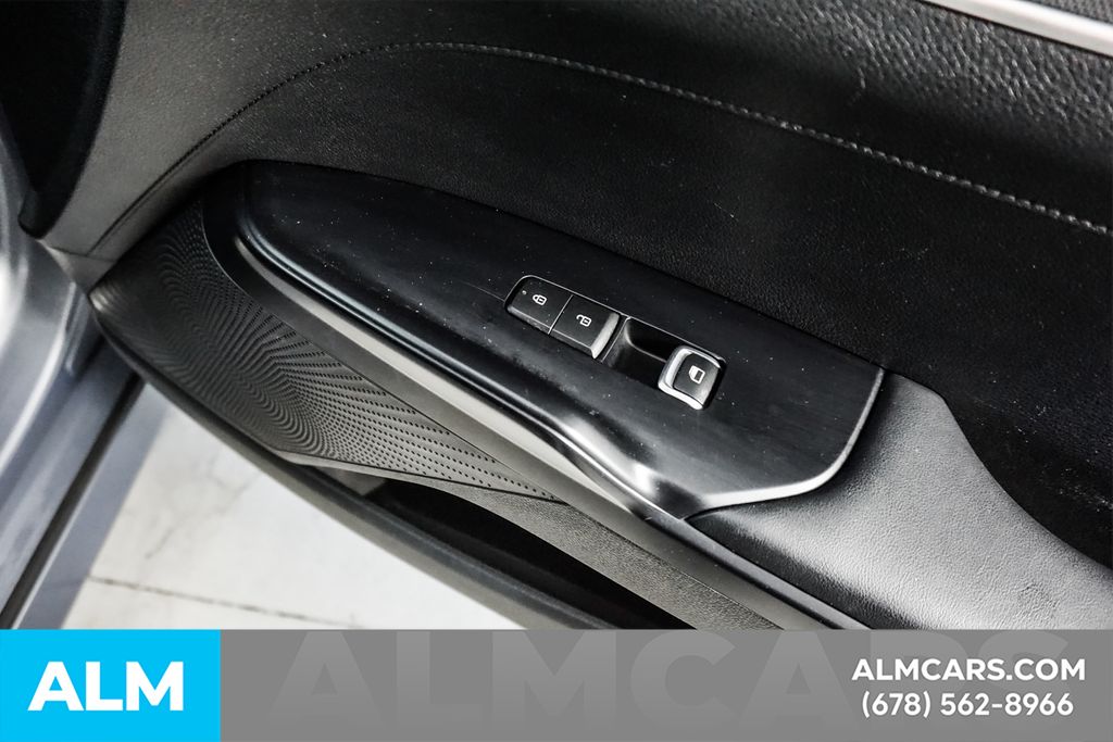 Used 2022 Silver Kia LX image 39