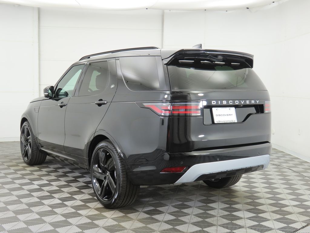 Thumbnail: 2026 Land Rover Discovery - 7