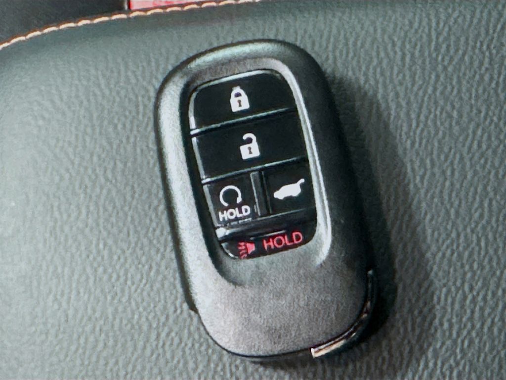 Used Car 2025 Honda Cr-v Hybrid  Sport For Sale Under $35,000 In Austin, Texas