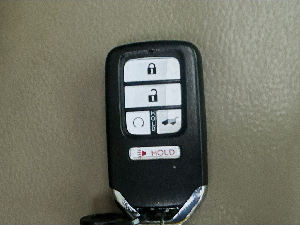 Used Car 2016 Honda Pilot  Ex-l For Sale Under $15,000 In Austin, Texas