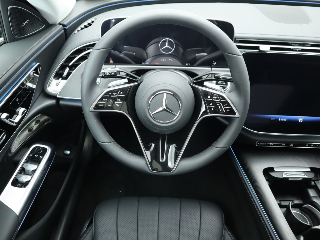 Thumbnail: 2025 Mercedes-Benz E-Class - 11