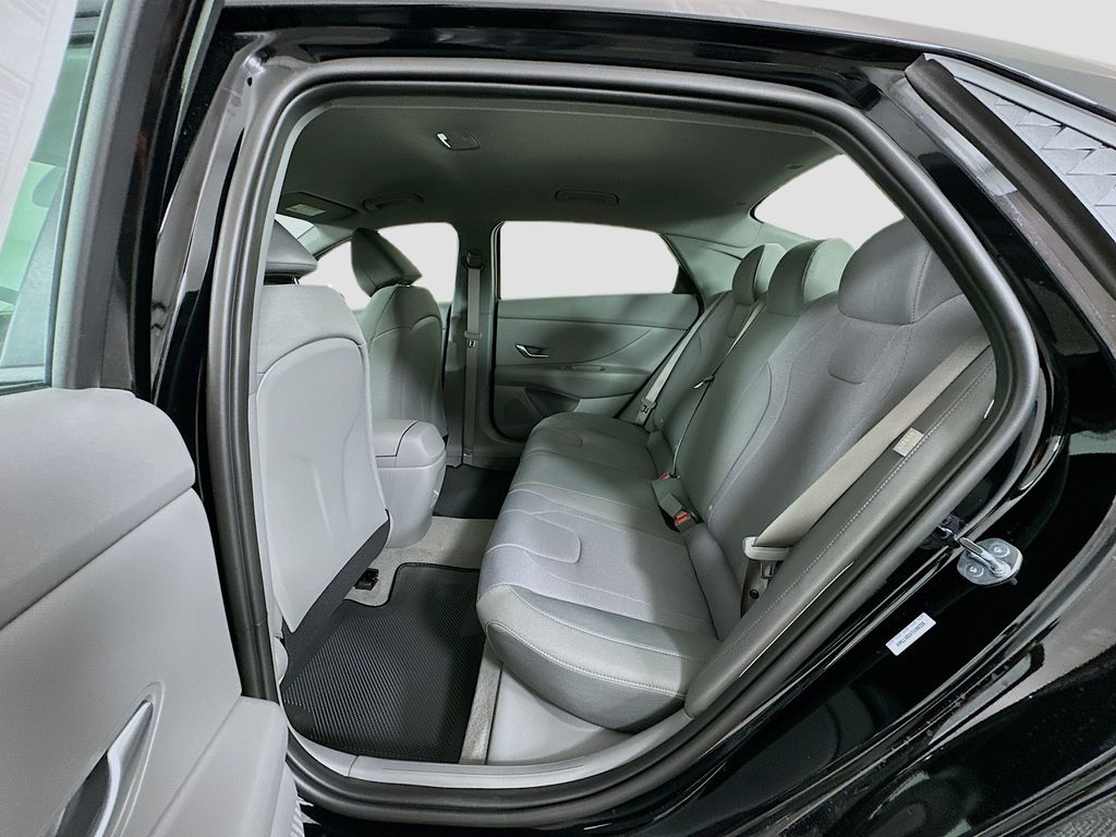 Thumbnail: 2026 Hyundai Elantra - 16