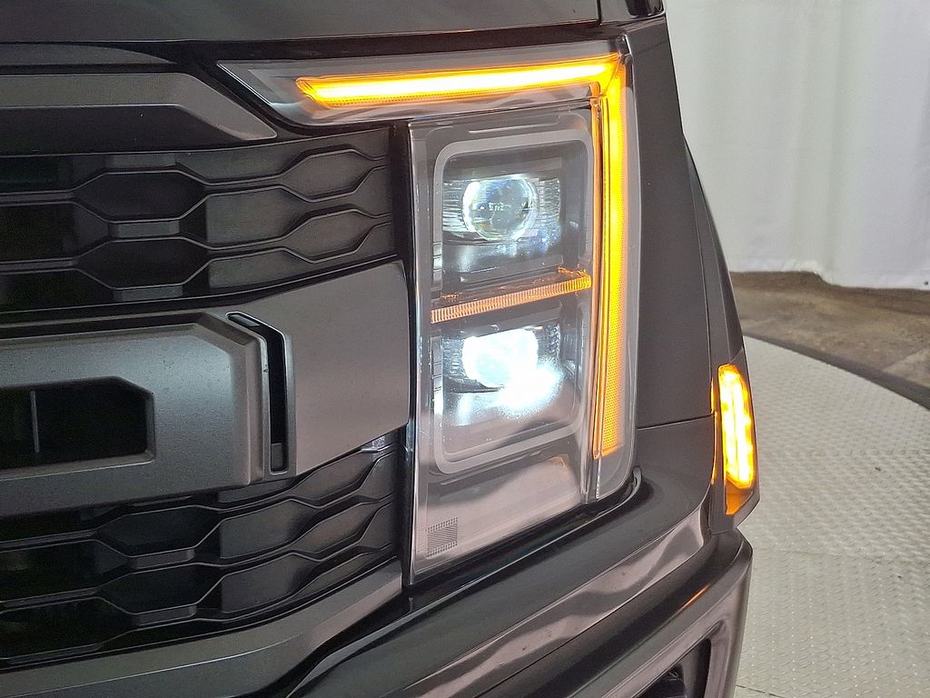 Thumbnail: 2023 Ford F-150 - 9