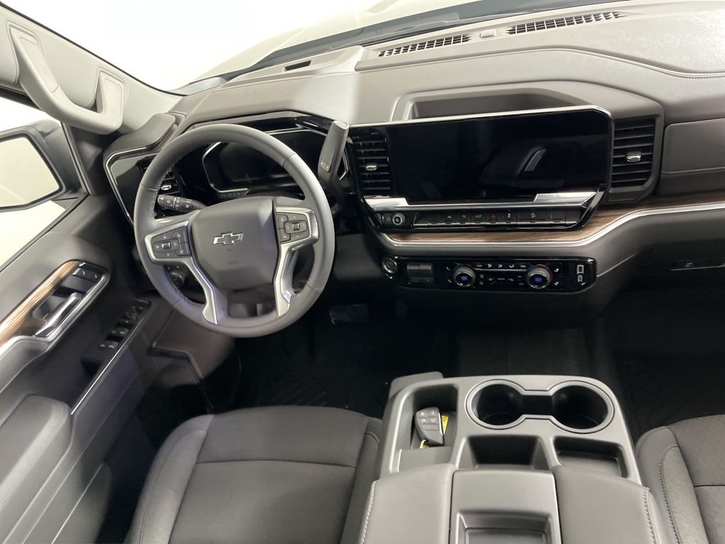 Thumbnail: 2026 Chevrolet Silverado 1500 - 14