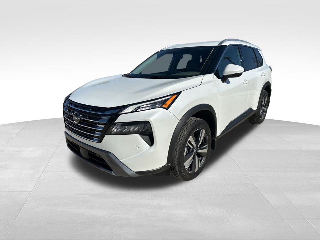 2024 Everest White Pearl Nissan Rogue SL FWD SUV