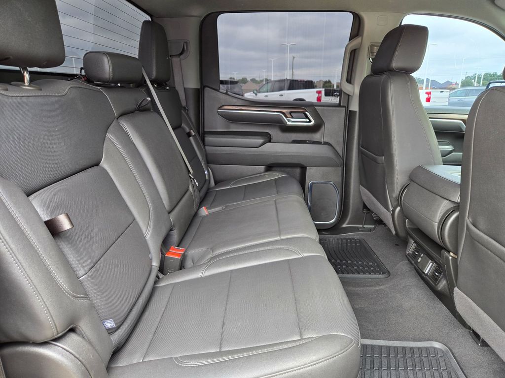 Used 2025 GMC Sierra 1500 Truck