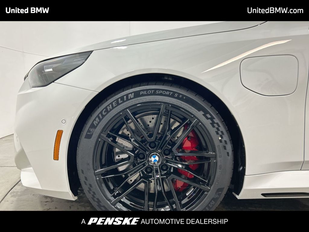 Thumbnail: 2026 BMW M5 - 10