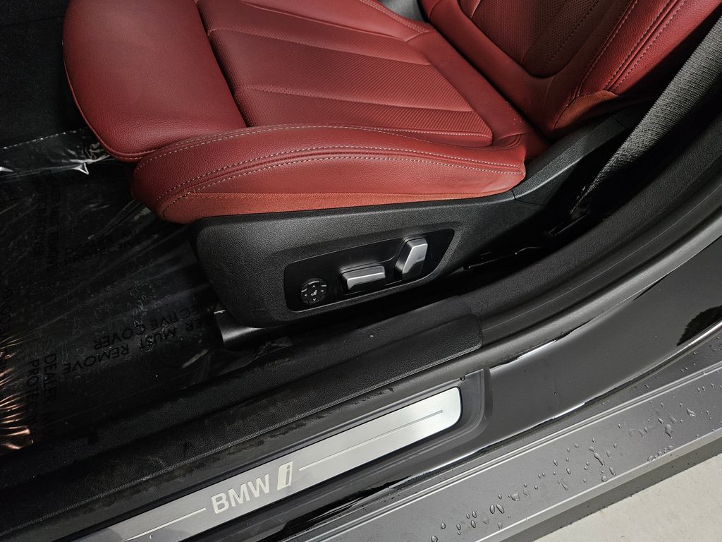 Thumbnail: 2023 BMW i4 - 23