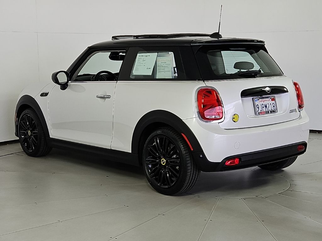 Thumbnail: 2024 MINI Cooper - 9