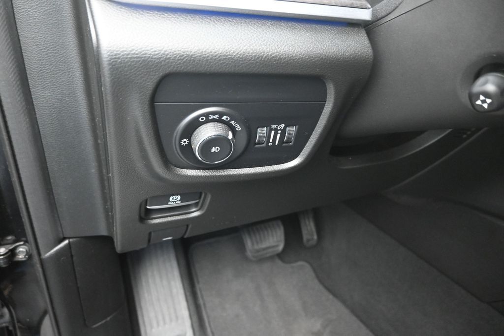 Used 2023 Jeep Grand Cherokee L SUV