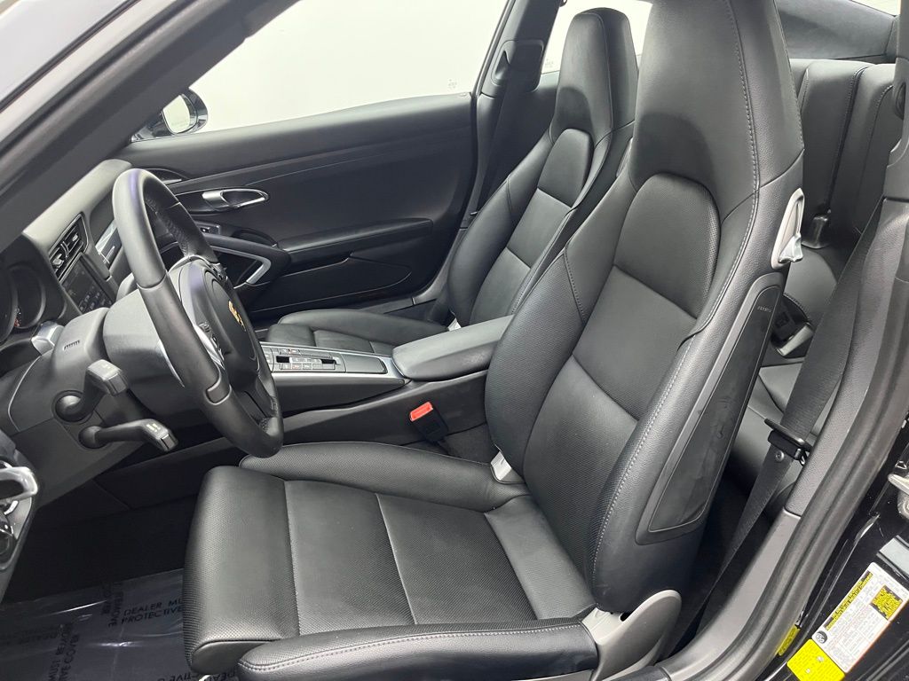 Thumbnail: 2015 Porsche 911 - 5