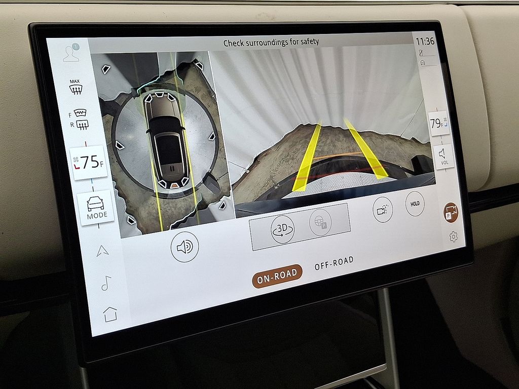 Thumbnail: 2026 Land Rover Range Rover - 16