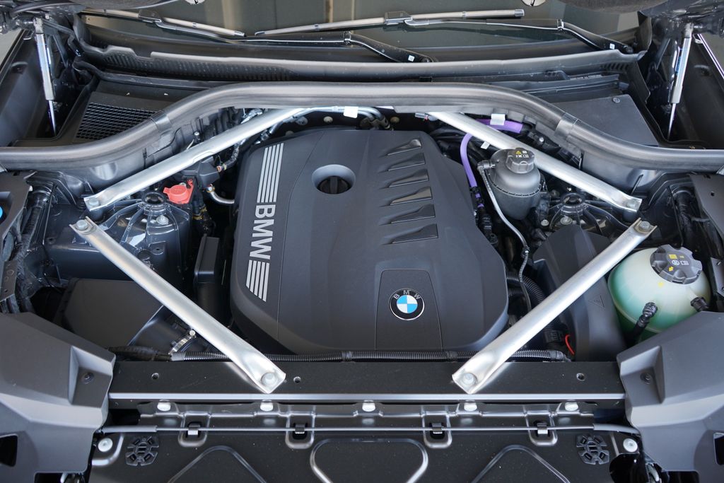 Thumbnail: 2026 BMW X5 - 22