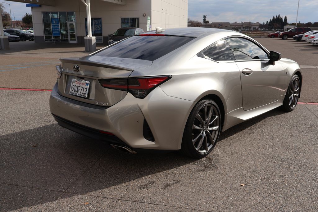 2022 Lexus RC 300 5