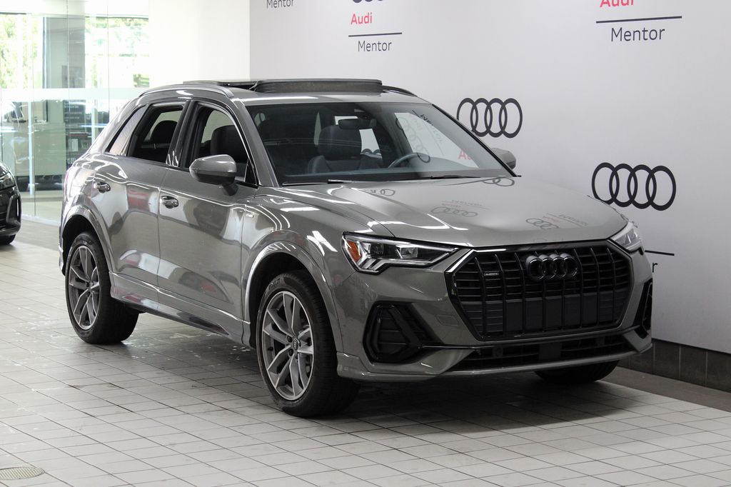 2023 Audi Q3 Premium 8