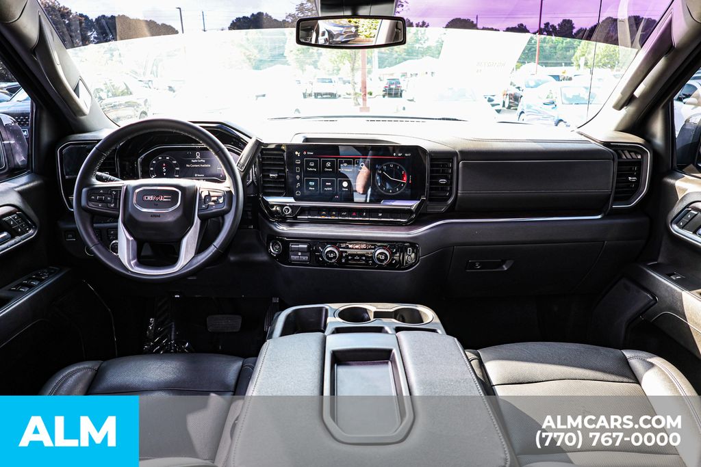 Used 2024 Blue GMC SLT image 27