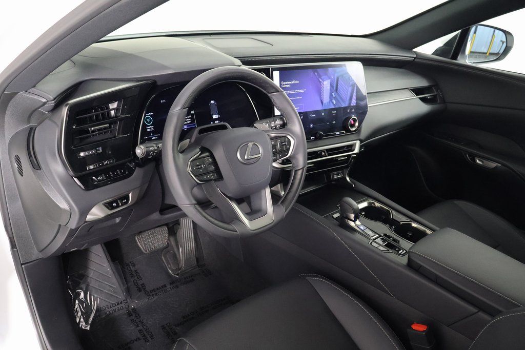 Thumbnail: 2025 Lexus RX - 7