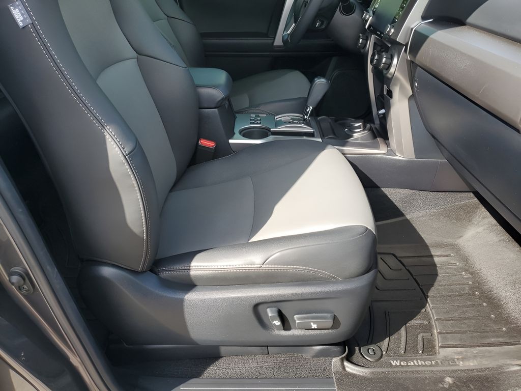 Used Car 2020 Toyota 4runner  Sr5 Premium For Sale Under $40,000 In Austin, Texas