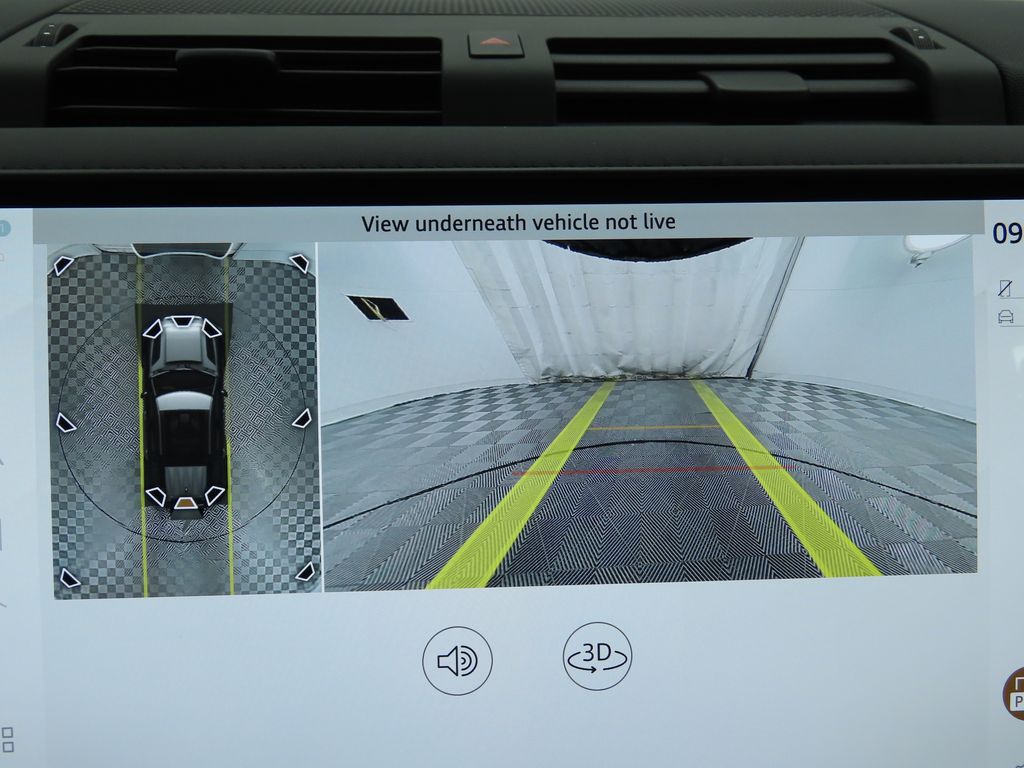 Thumbnail: 2025 Land Rover Defender - 15