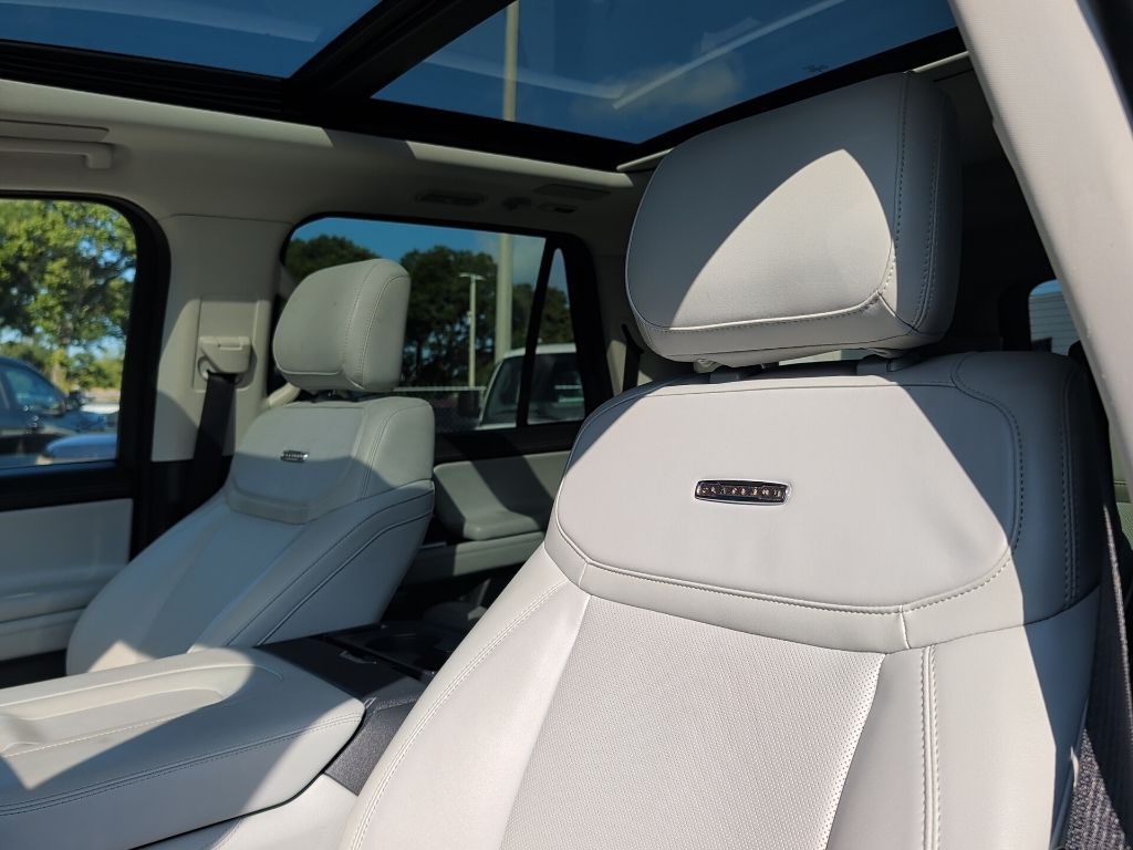 2025 Dark Matter Gray Metallic Ford Expedition Max Platinum 4X4 SUV