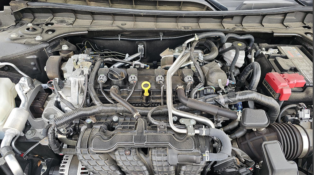 Used 2023 Black Nissan 2.5 S image 23
