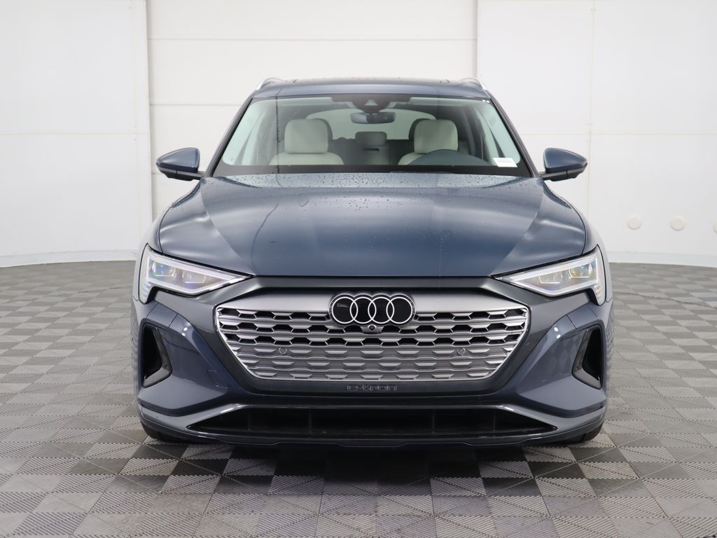 2024 Audi Q8 e-tron  2