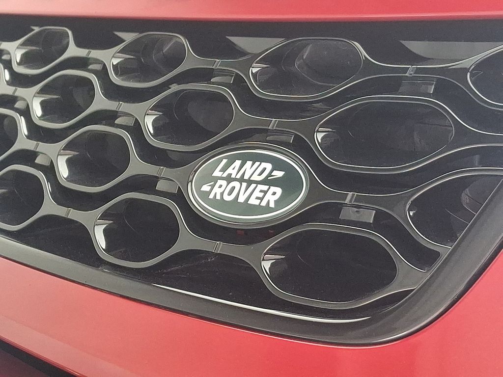 Thumbnail: 2025 Land Rover Discovery Sport - 32