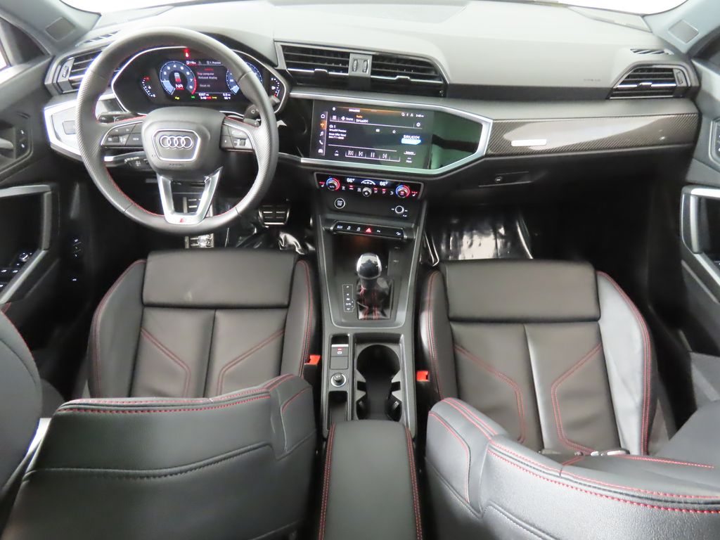 Thumbnail: 2025 Audi Q3 - 12