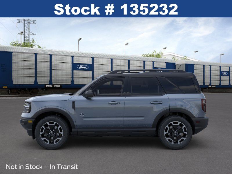 2024 Ford Bronco Sport Outer Banks 3