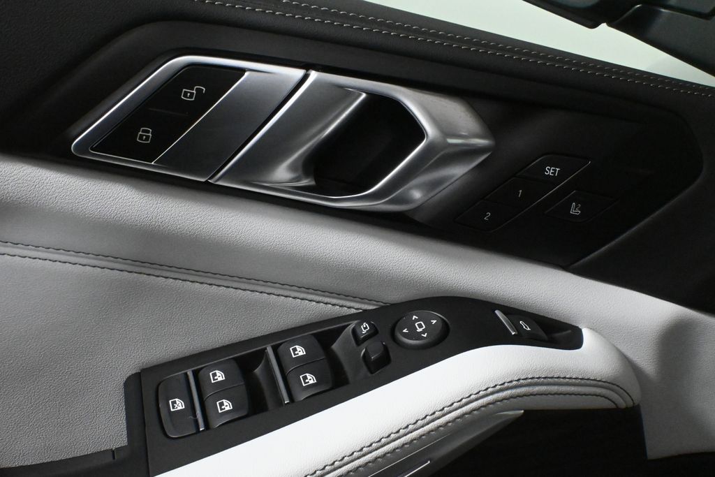 Thumbnail: 2026 BMW X5 - 30
