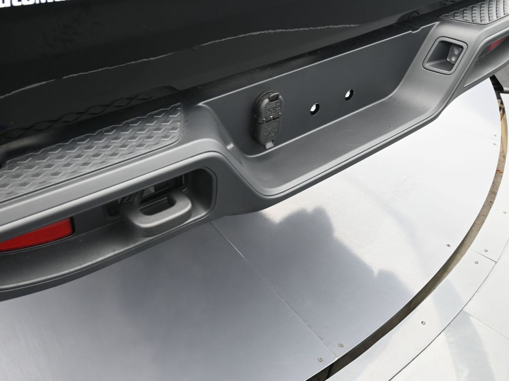 Used 2025 Black Clearcoat Jeep High Tide image 38