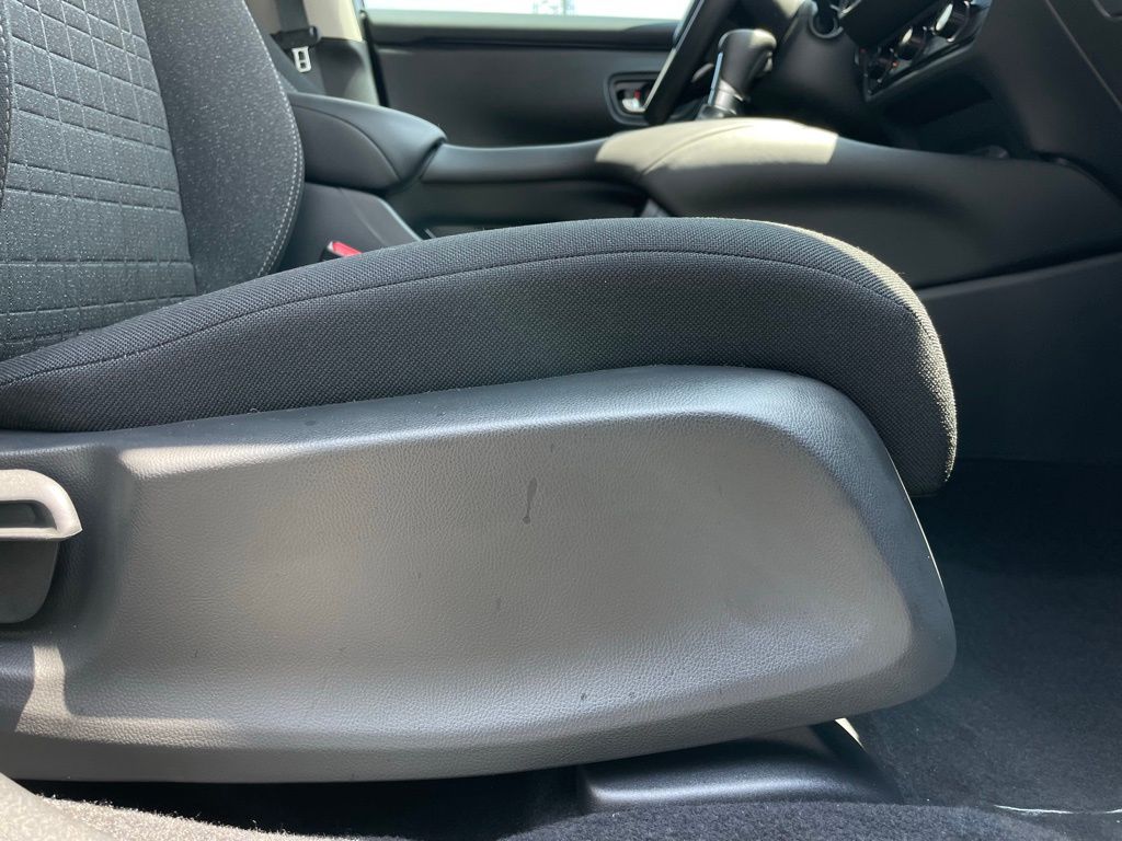 Thumbnail: 2026 Honda HR-V - 30