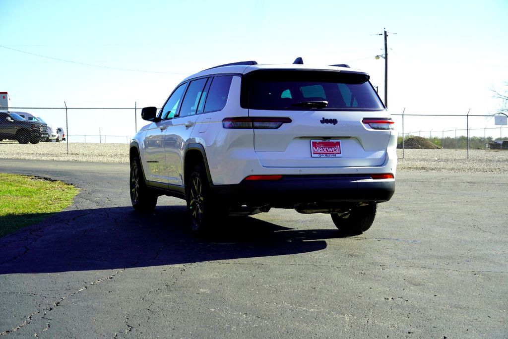 New Car 2025 Jeep Grand Cherokee L  Altitude X For Sale Under $40,000 In Taylor, Texas