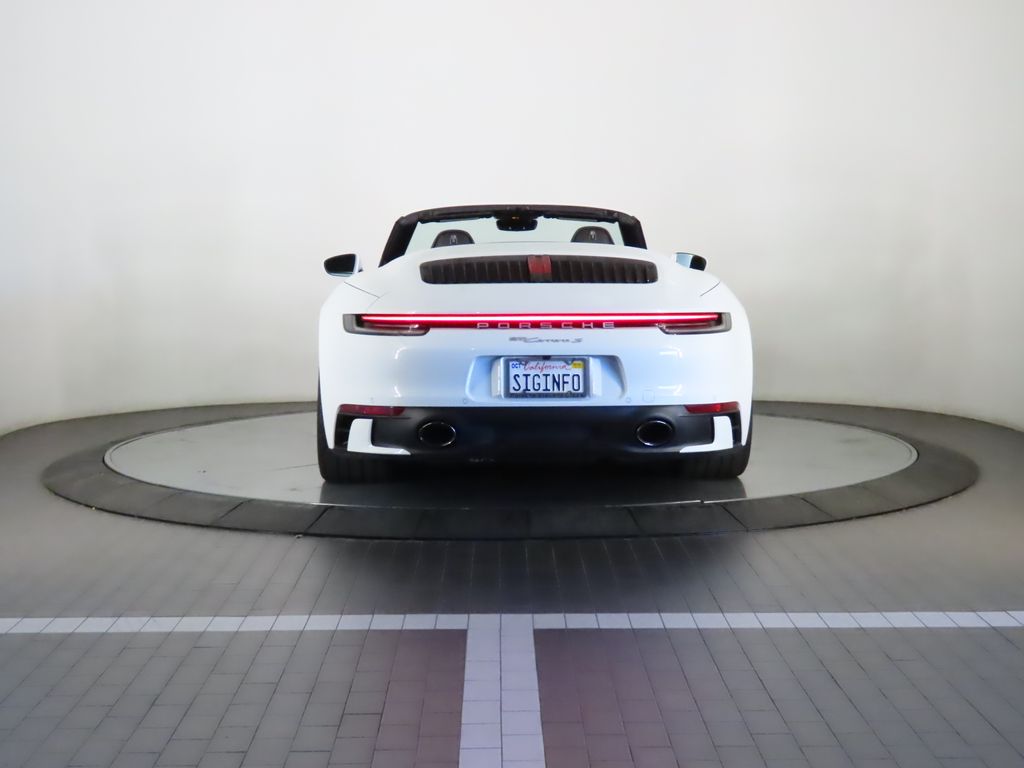 Thumbnail: 2022 Porsche 911 - 14