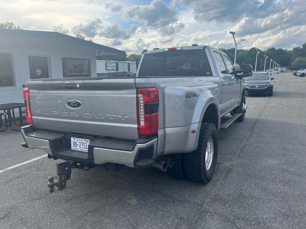 Used 2024 Silver Metallic Ford Lariat image 11