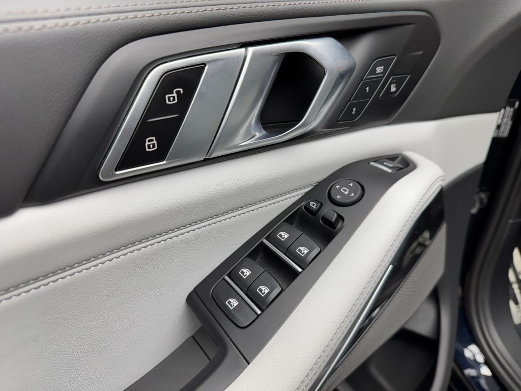 Certified Used 2024 Black BMW xDrive40i image 10