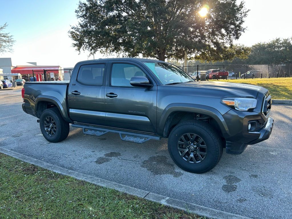 Thumbnail: 2022 Toyota Tacoma - 7