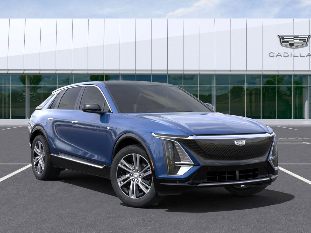 2024 Cadillac LYRIQ Tech 7