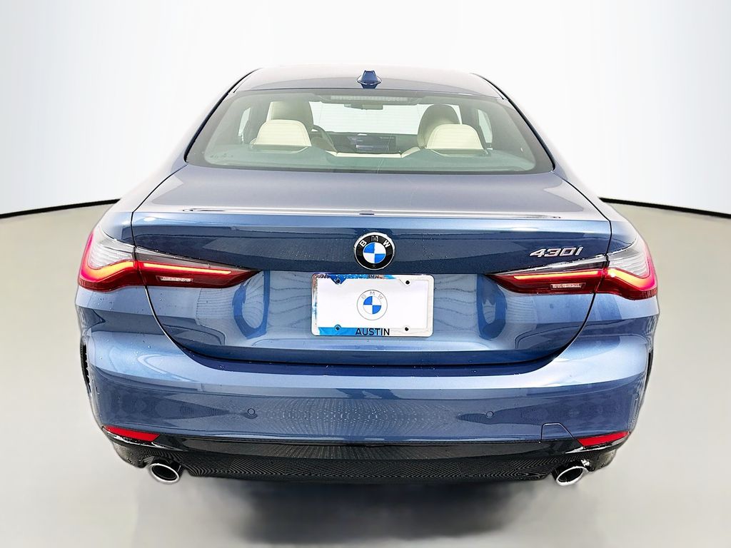 Thumbnail: 2026 BMW 4 Series - 6