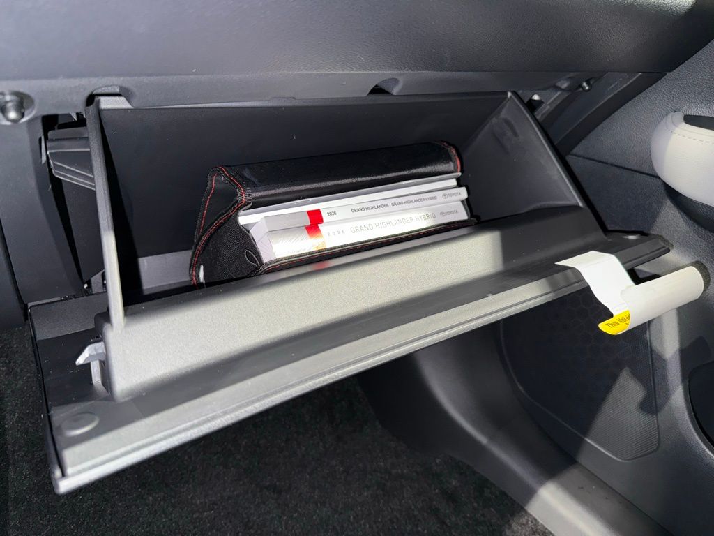 Thumbnail: 2026 Toyota Grand Highlander - 30