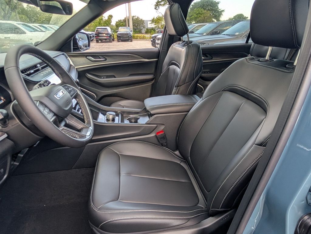 new 2026 Jeep Grand Cherokee L car, priced at $46,130