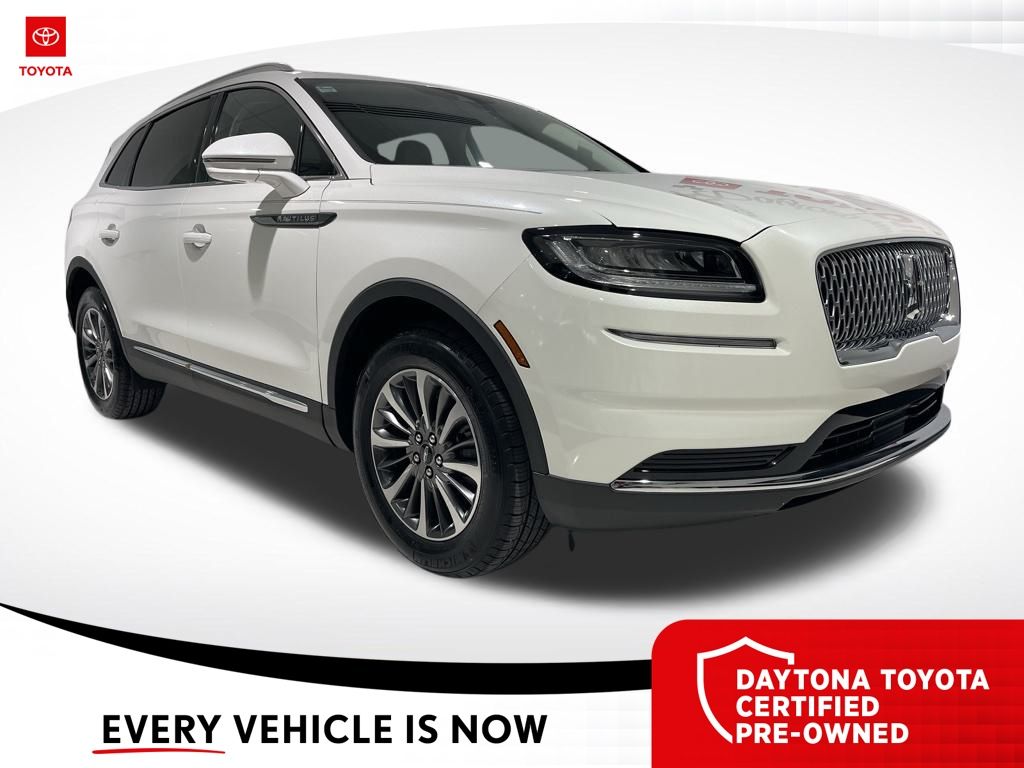 2023 Lincoln Nautilus Reserve's photo