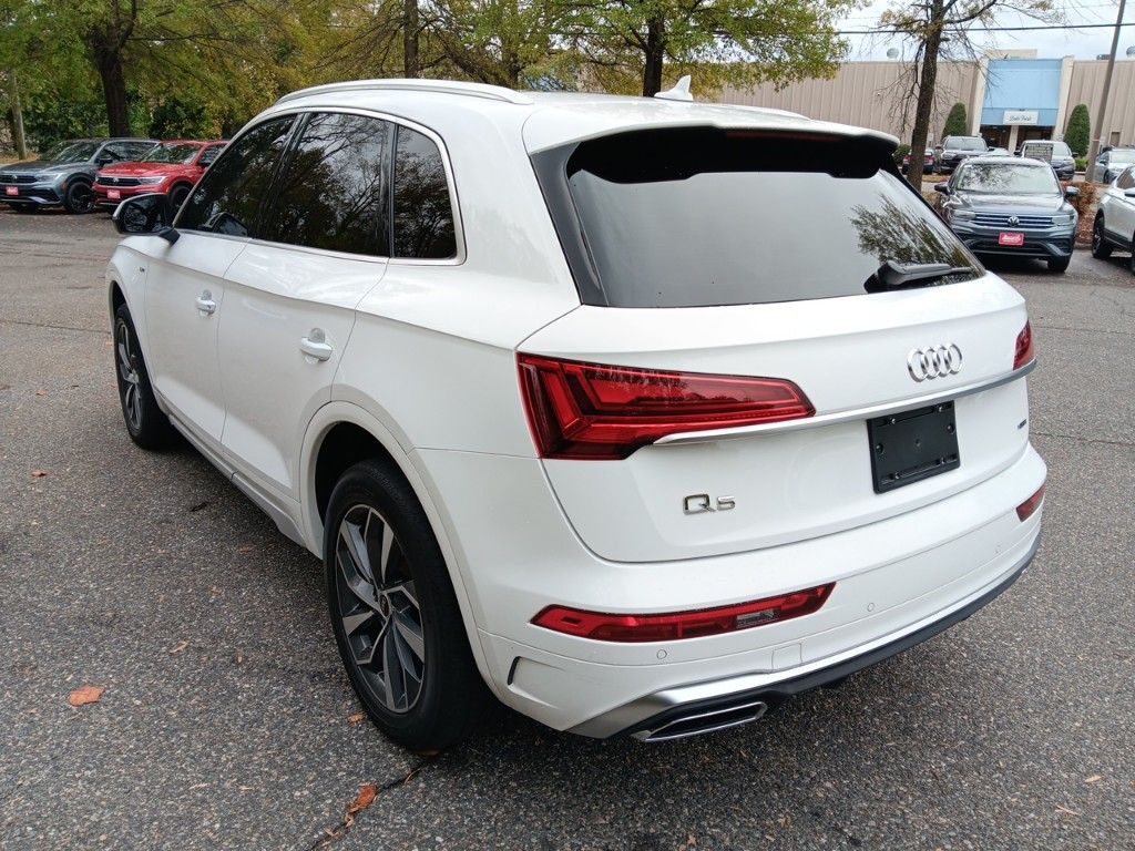 2022 Audi Q5 45 S line Premium 3