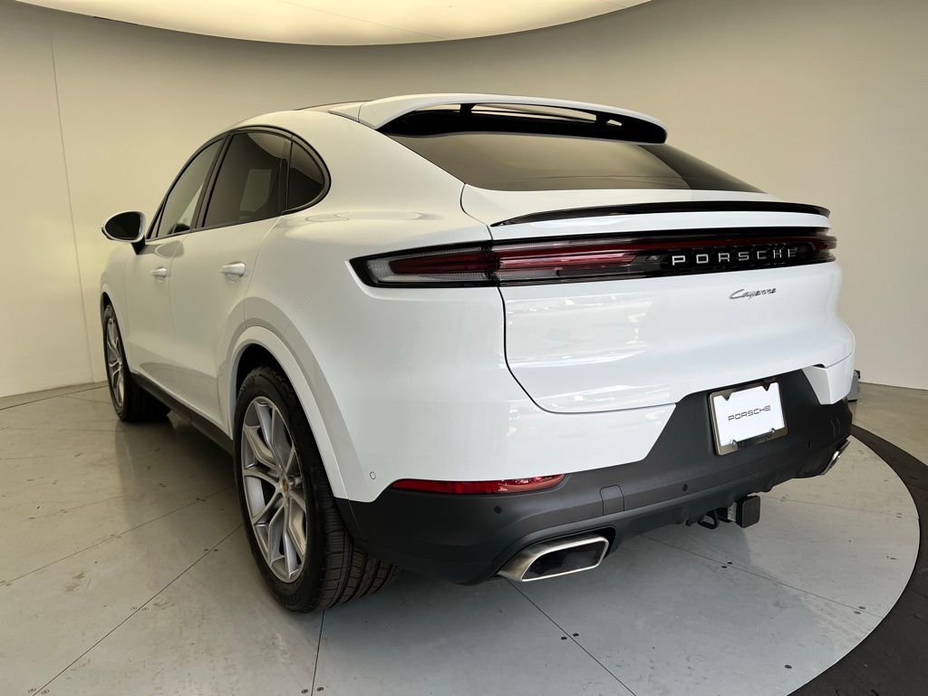 Thumbnail: 2025 Porsche  - 3