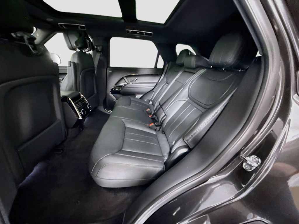 Thumbnail: 2026 Land Rover Range Rover Sport - 22