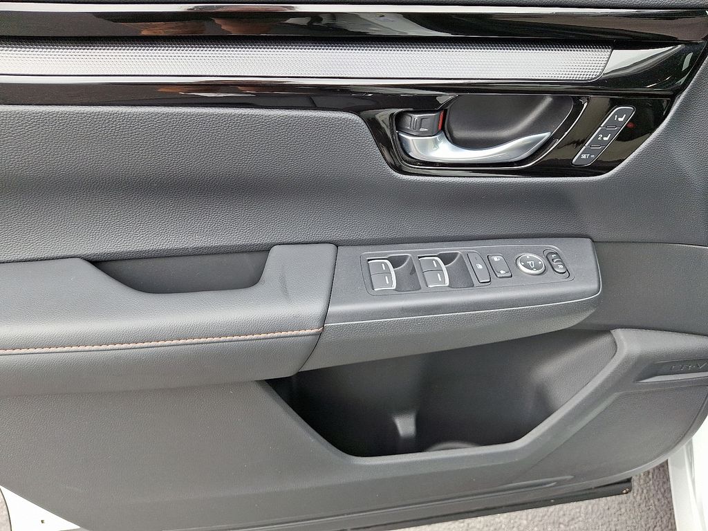 Thumbnail: 2023 Honda CR-V - 13