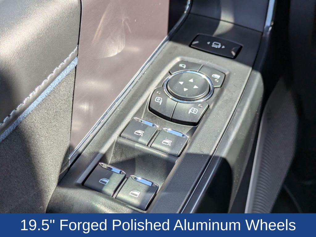 2026 Ford F-450 Super Duty Platinum