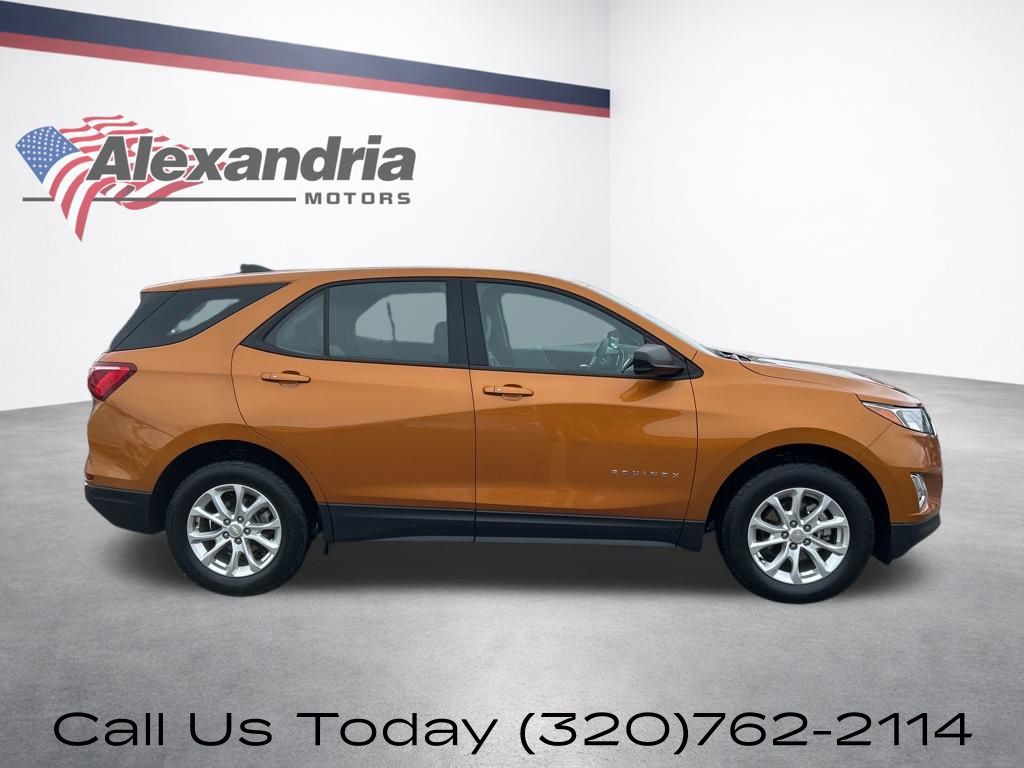 View vehicle photo 5